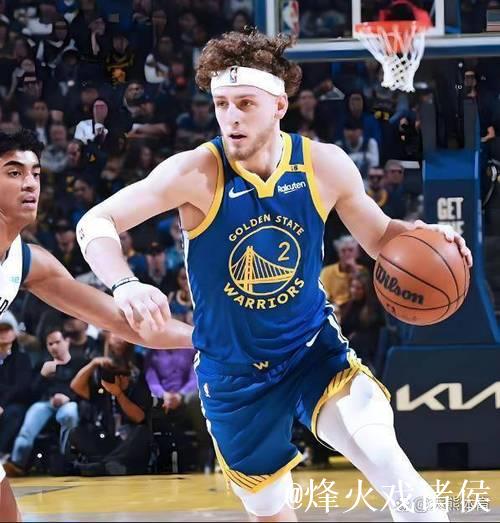 波杰姆斯基全场出战22分钟4中1,三分2中0得到2分2板4助 波杰姆斯基全场出战22分钟4中1,三分2中0得到2分2板4助